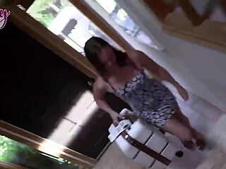 Seth brogan fucks couch-surfing nympho stella sedona with wet pussy licking and creampie finish