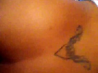 hey, check out this nice round ass 😏