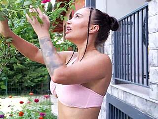 she gave me a blowjob outside in that lucky moment. her horny deepthroat skills were amazing with amateur pov style.