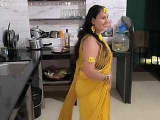 Oh Wow! Chubby Indian Milf Gets Fisted And Spanked In Wild Homemade Pussy Licking Session!