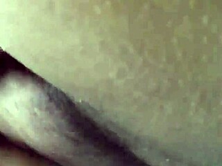 Hey, come lick my wet lips right now, it's so tempting!