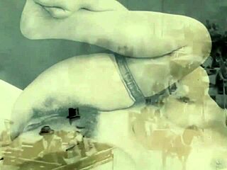 i love these vintage lesbians licking hairy pussies in retro style