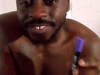 thinking of more romantic things to do like sketching women in jeans for free