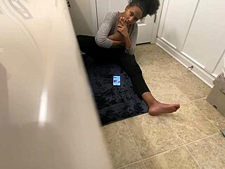 let's chat about fun ways to enjoy foot licking sessions together casually