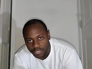 Relaxing with banana stretches and thankful holiday food vibes