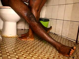 hey, what if we explore hidden spots in this park together?