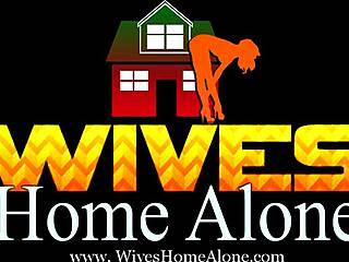 closeup pussy play bored housewife toys wetness masturbation glamour