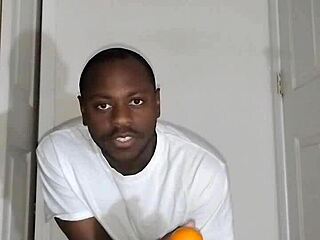 Relaxing with banana stretches and thankful holiday food vibes