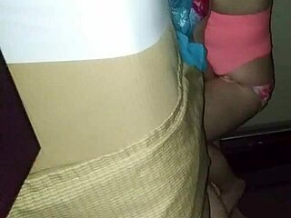 iceynkinky wife pegs husband in intense girl fucks guy