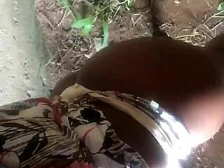 She flashes tits while dirty talking her pussy.