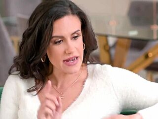 coddling her boy ricky spanish with penny barber 😘🔥