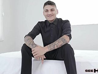 hey victor, wanna get oiled arms licked by lolly?