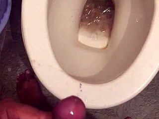 suggestive peeing flows nice and teasing