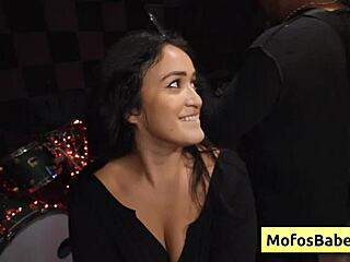 Horny Big Tit Brunette Nia Bleu Fucks Sound Guy Hard