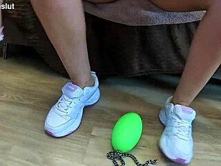 crazy wife slut huge cat dildo anal destruction assplay gaping buttplug farting orgasm