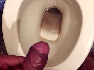 suggestive peeing flows nice and teasing