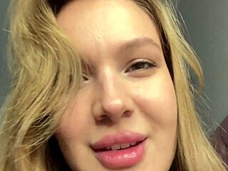 wake up to girlfriend's juicy morning pov ride