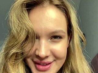 wake up to girlfriend's juicy morning pov ride