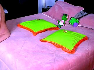 Hot Lunch Fuck Fest: Agarabas and Olpr's Creampie Outdoor Pound