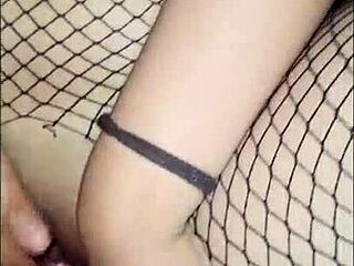 Feels amazing getting filled both ways in homemade anal fun