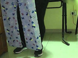 Chubby latina housewife gets roughly fucked in homemade roleplay