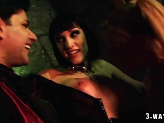 Stacey Saran Sofia Valentine FFM Anal Threesome