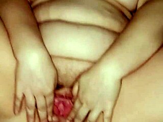 i finger bang her to squirting orgasm