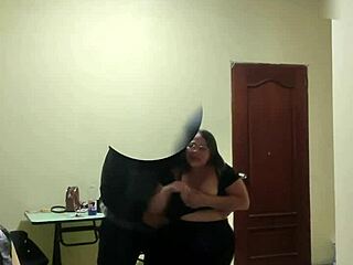 Chubby latina housewife gets roughly fucked in homemade roleplay