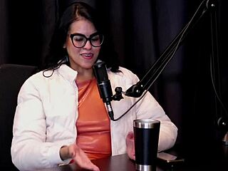 natasha fiore starts homemade loving her feet dreaming of porn camera