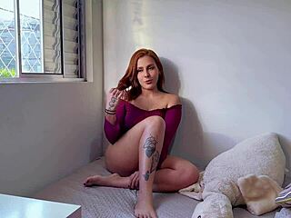 hey come meet this sexy latina redhead up close