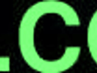 Peruvian babe shakes massive ass seductively