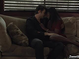 Ana Foxxx craves huge white cock 💦