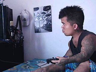 horny brunette milf licks and fucks enano hard