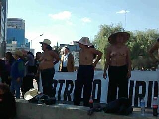 hey check out this amateur vid from 2015 📹😉