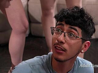 lucky guy bangs 5 squirting milfs every position! 🔥🍑