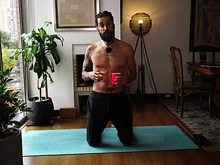 latina milf wife quickie missionary pussy fuck bed