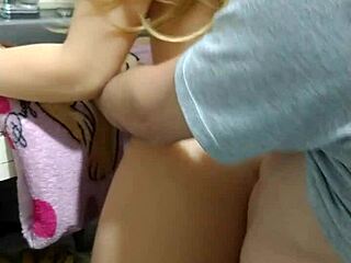 Quick kitchen tease hides curvy latina's fat ass craving