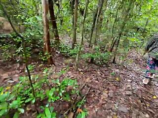 thai amateurs fuck passionately in public forest 4k bliss