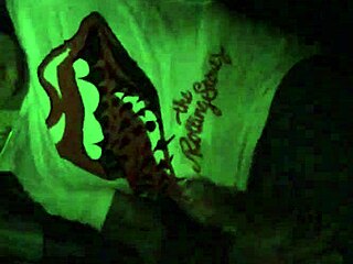 big black ass fucks hood white guy deep in car