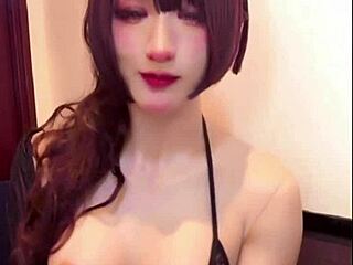 Beautiful shemale crossdresser masturbates huge tits live