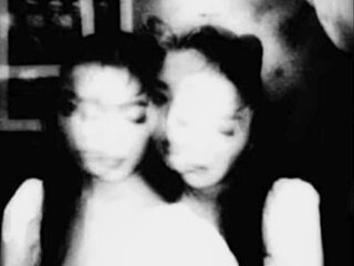 molly craves that massive black monster cock 🍆💦