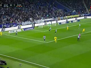 Espanyol ties Barcelona in thrilling 2-2 draw