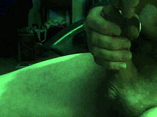 Huge Insertion Stretches Her Wide For Massive Cumshot!