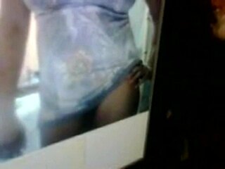 oh damn look at those massive big natural tits bouncing!