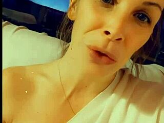 womanizer hits the ski chalet for holiday fun