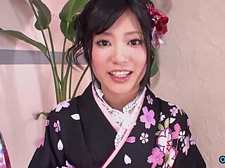 i crave group sex with asian kimono cosplay babes
