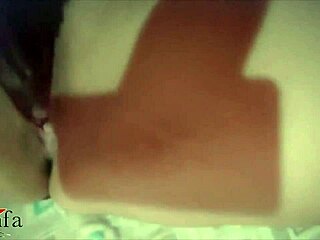 anitta moans loud cumming hard on vibrator 💦😩