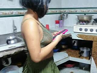 sexi plumber fixes my wet pussy coladera 😏🔧💦