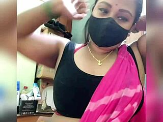 hey desi indian babe loves showing off her big tits and curves yo