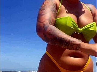 craving cocks to suck on the beach today